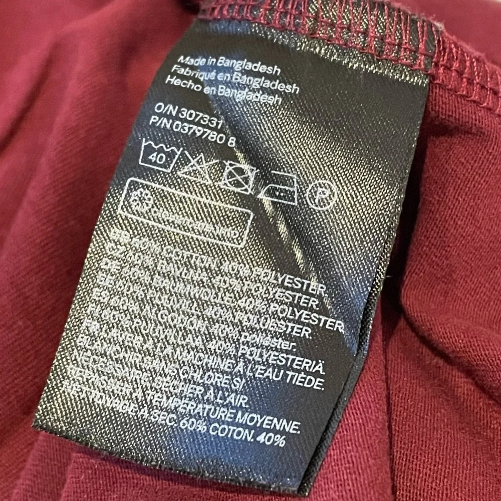 Basic Maroon Tee - Picture 4 of 5